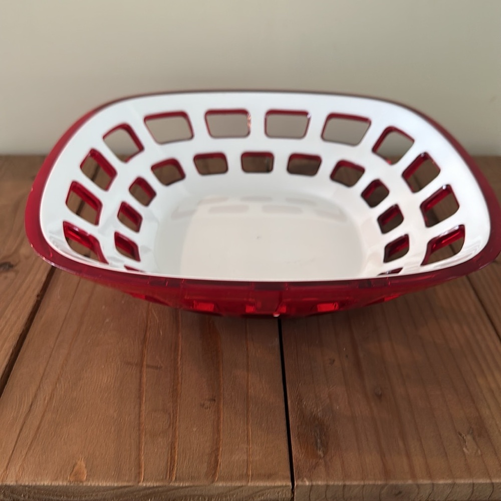 Guzzini Vintage Reto MCM Red & White Lucite Square Fruit Bowl Bread Basket Italy